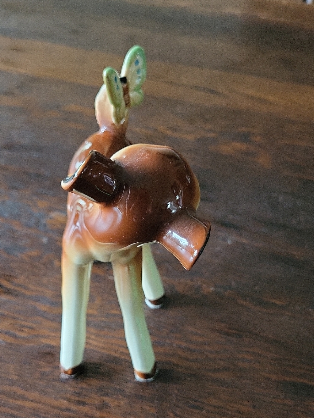 Disney Vintage Ceramic Bambi Figurine with Butterfly - Picture 3 of 8